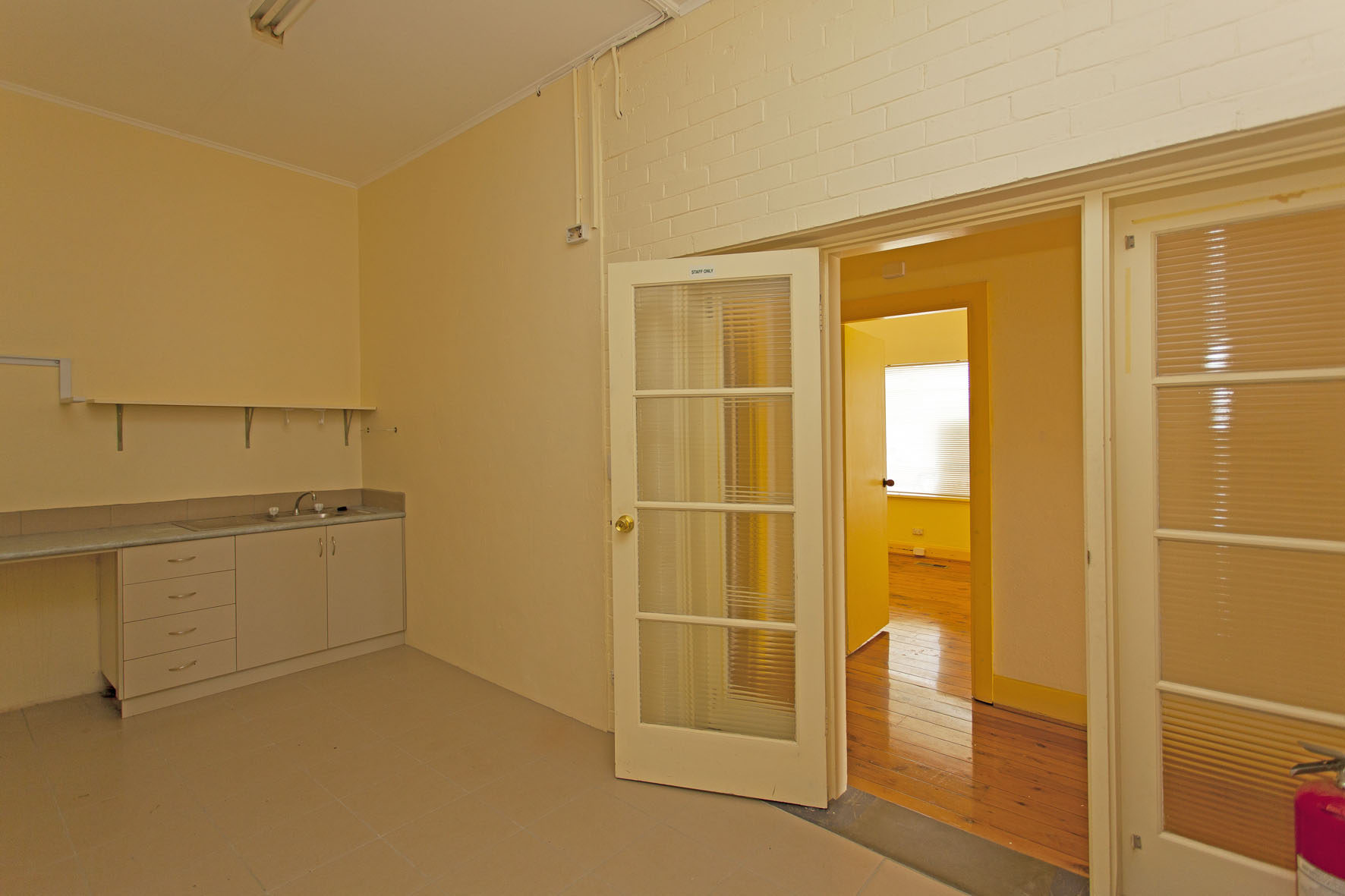 editgundowering house 108.JPG